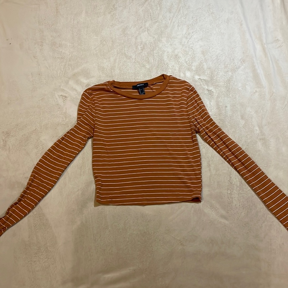 Forever 21 cropped long sleeve striped shirt